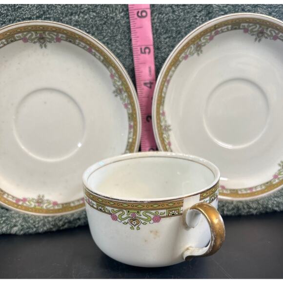Art Nuevo Tea Cup & 2 Saucers Johnson Bros. England Porcelain - Picture 9 of 12